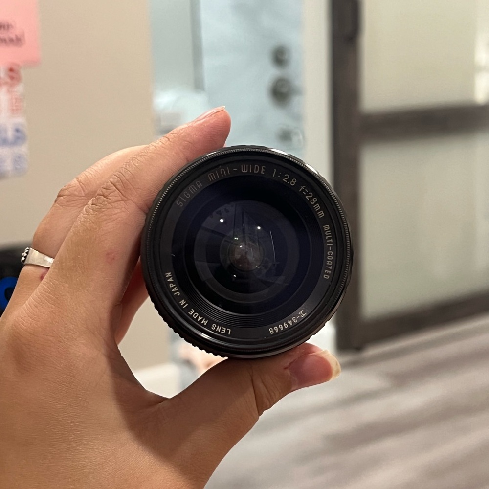 SIGMA mini-wide 1:2.8 lens